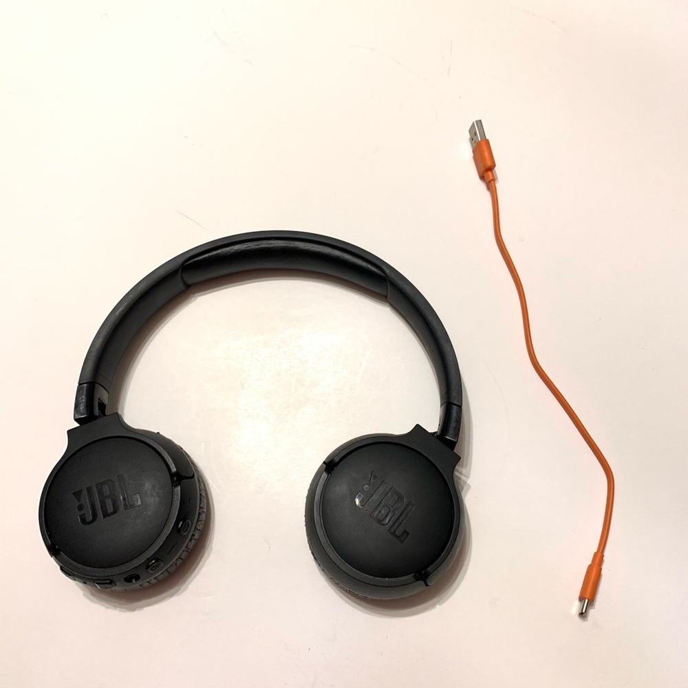 JBL Tune 660NC Active Noise Cancelling Bluetooth Headphones Black
